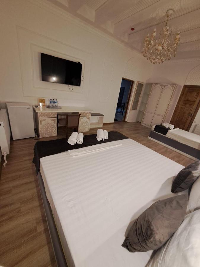 Boutique Hotel Nabibek Buxoro Luaran gambar